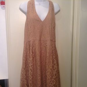 🔴 nine & company  halter dress